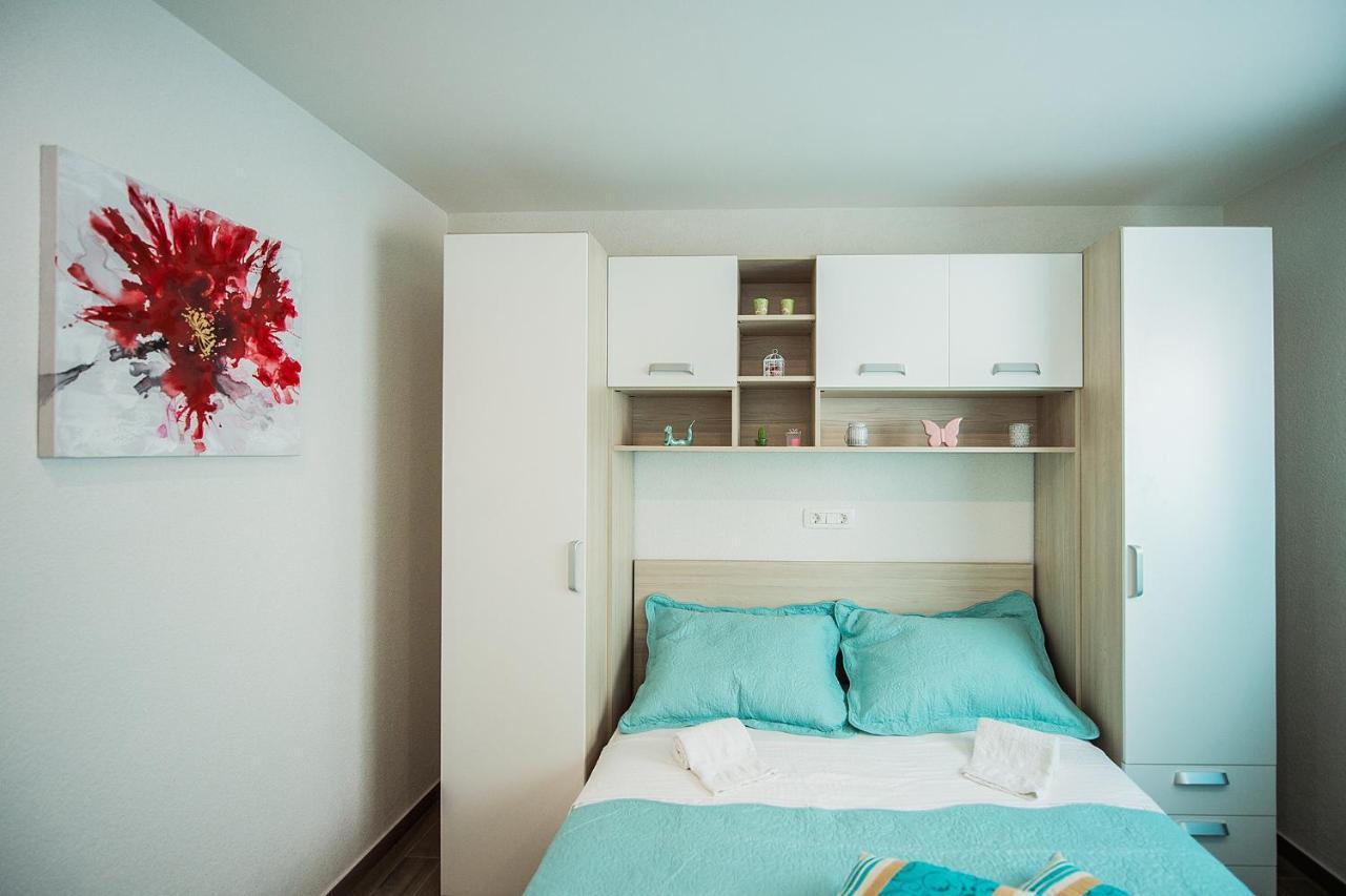 Apartmani Brdar ポドストラナ エクステリア 写真